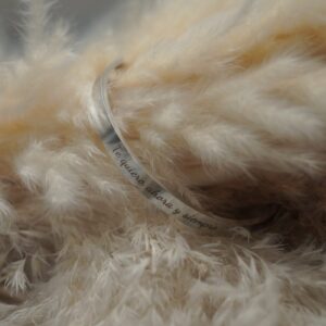 BRAZALETE CON GRABADO PLATA