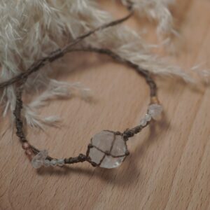 PULSERA MACRAME CUARZO BLANCO
